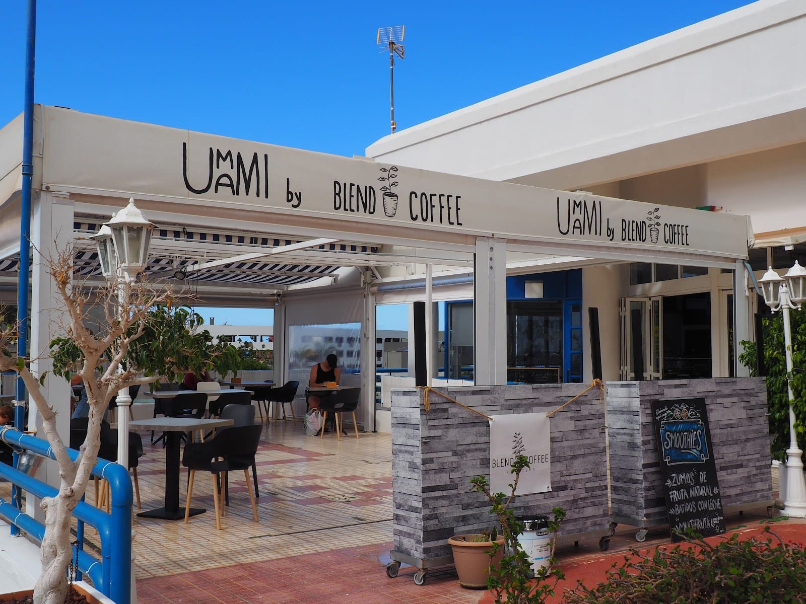 BLEND COFFEE AND FOOD en canarias ebaristo café