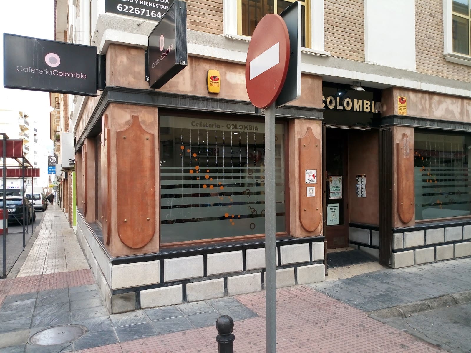 CAFETERÍA COLOMBIA BAZA en andalucía ebaristo café