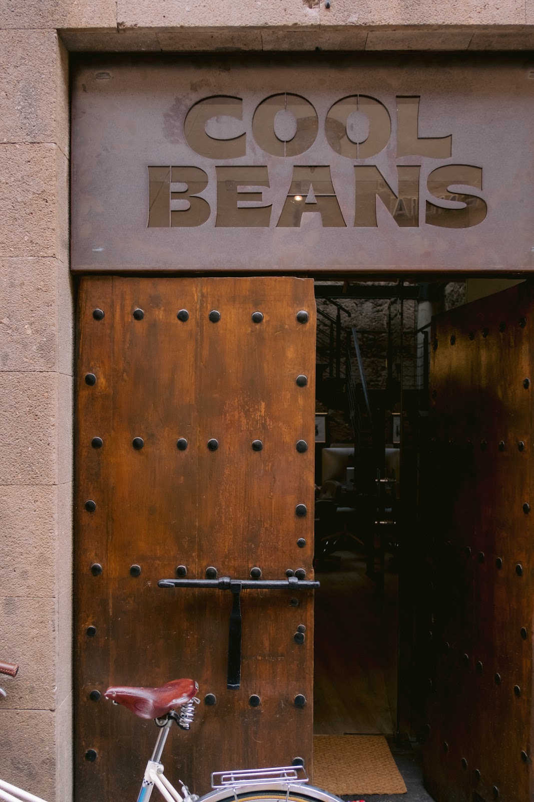 COOL BEANS ESPACIO CREATIVO en canarias ebaristo café