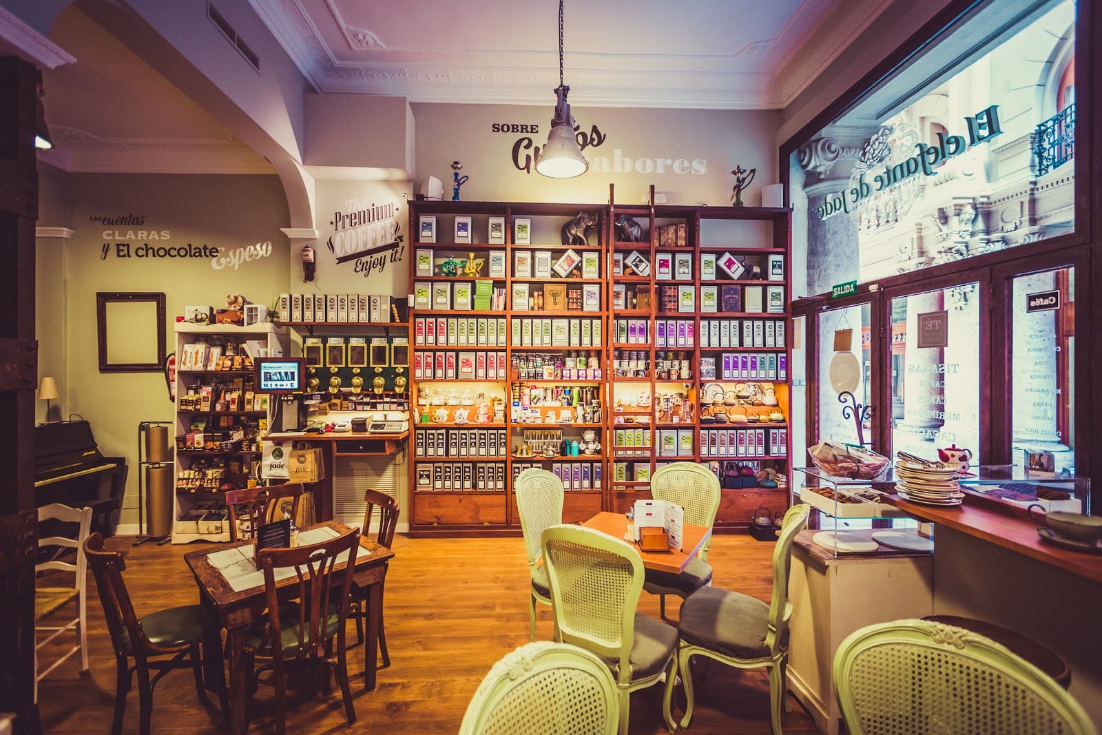 EL ELEFANTE DE JADE en castilla la mancha ebaristo café