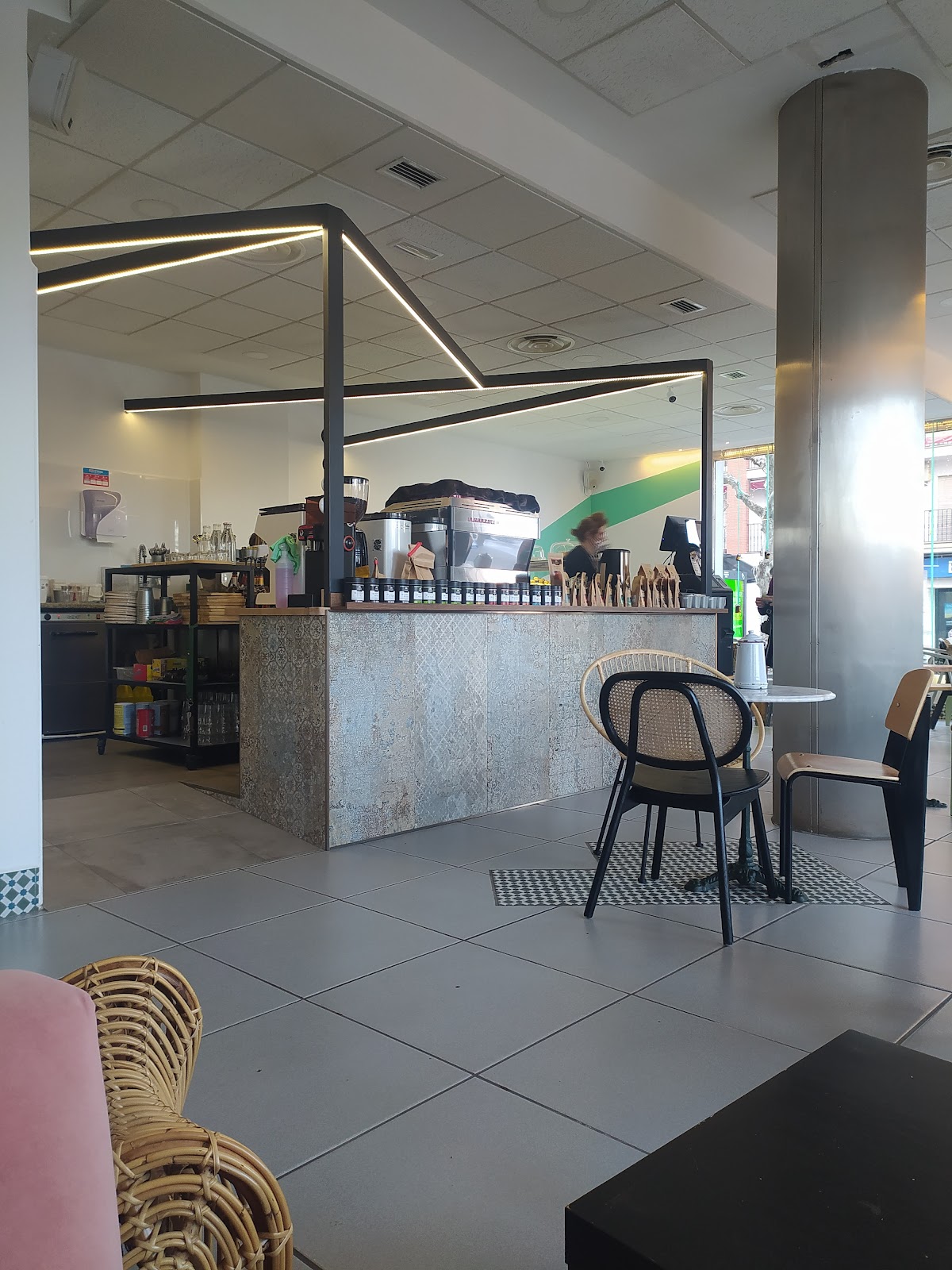 EL JARDÍN DE LA GALLETA DON BENITO en extremadura ebaristo café