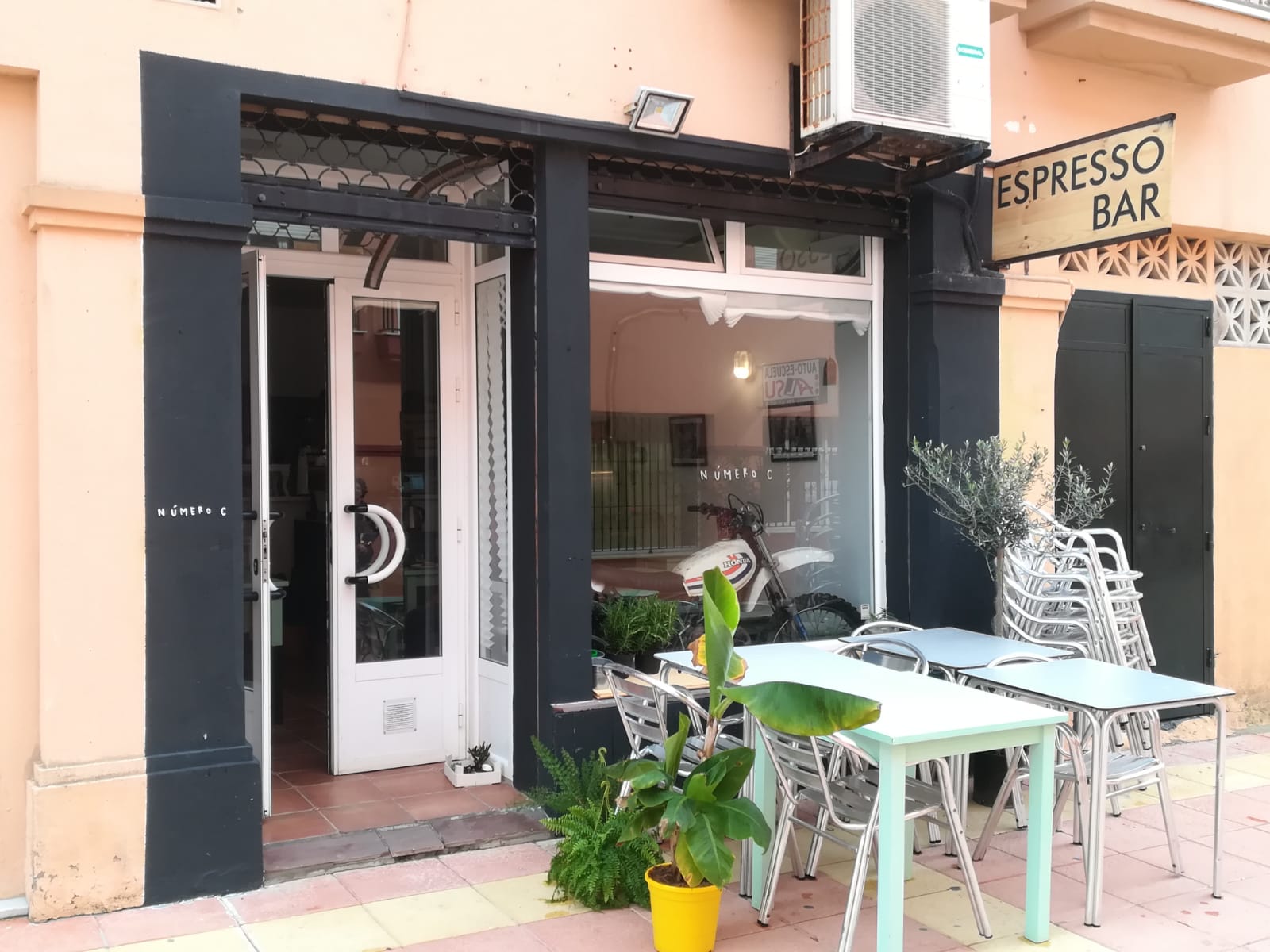 ESPRESSO BAR NUMERO C en andalucía ebaristo café