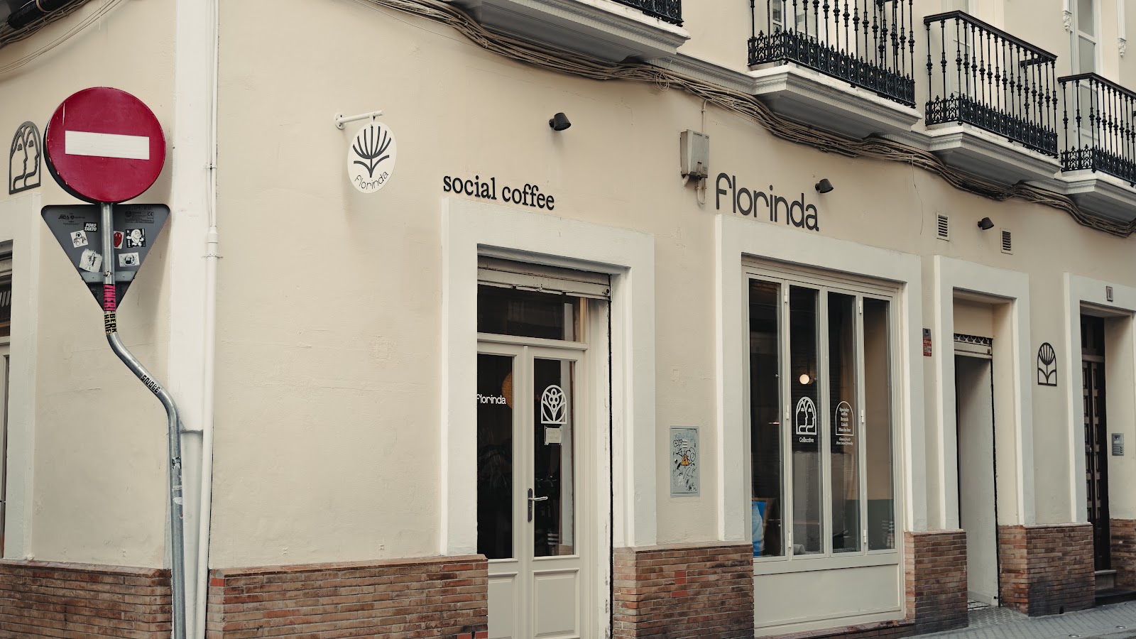 FLORINDA COLLECTIVE en andalucía ebaristo café