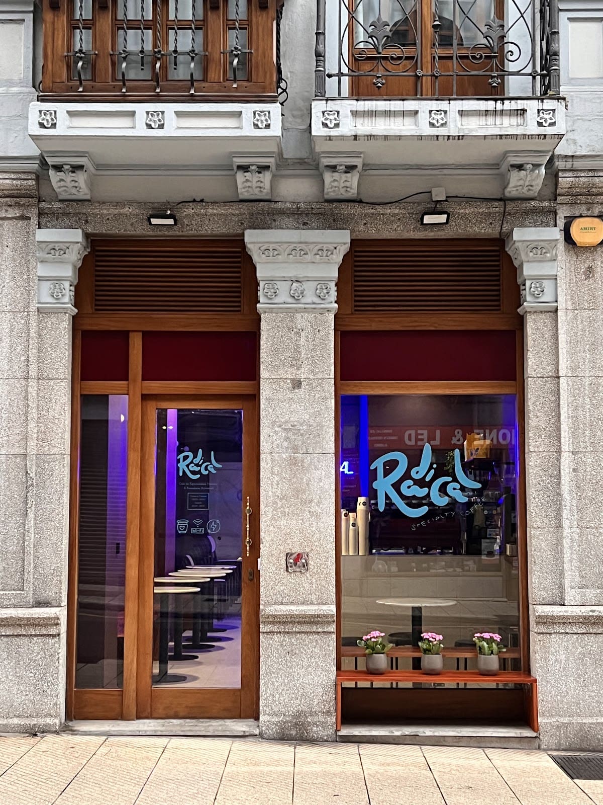 RADICAL CAFÉ en asturias ebaristo café